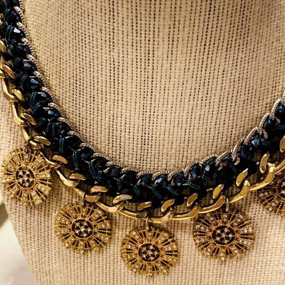 Zara Statement Necklace - Picture 2 of 4